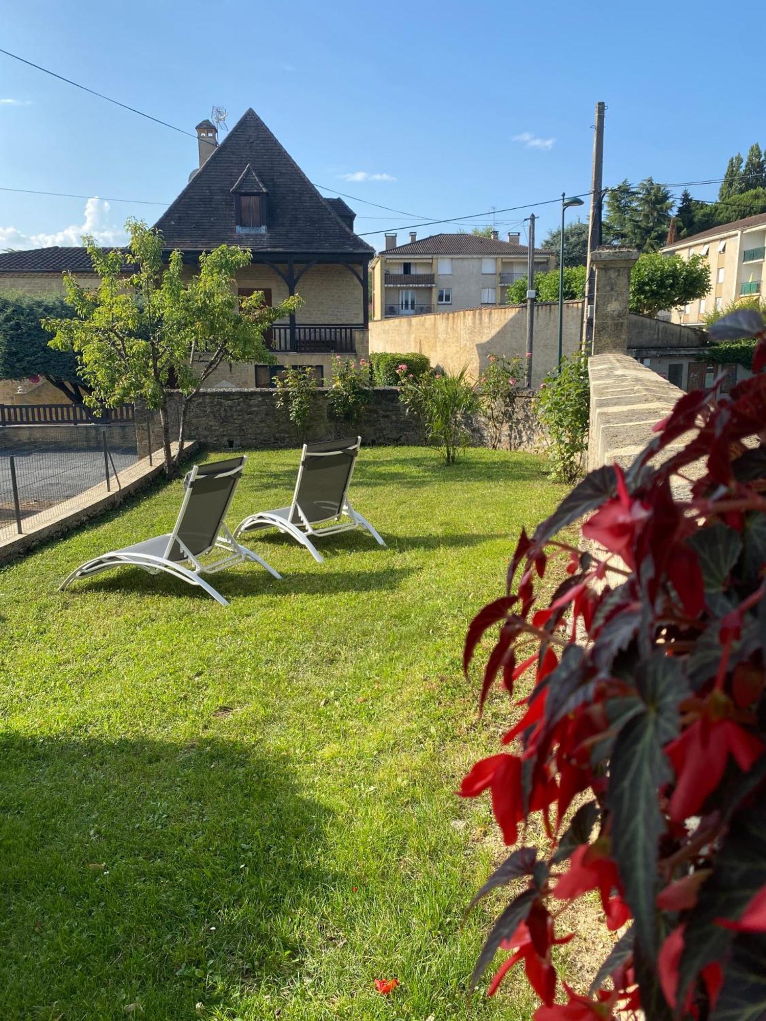Villa T2 Neuf, Parking & Garage Prive, Proche Centre à Sarlat Extérieur photo